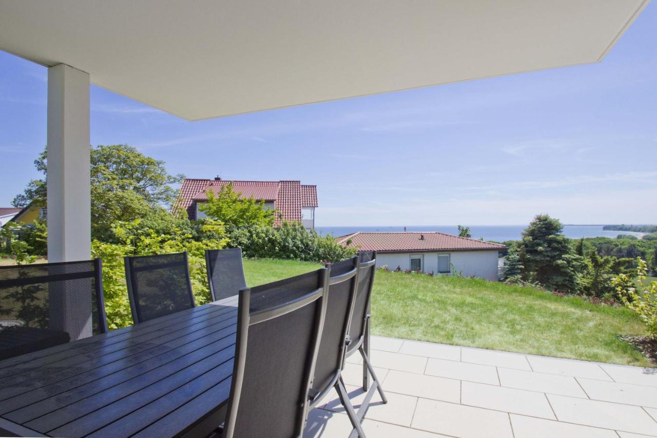 Mit Meerblick Und Terrasse, Gratis Nutzung Vom Ahoi Erlebnisbad Und Sauna In Sellin - Meeresblick Fewo 68 غورين المظهر الخارجي الصورة